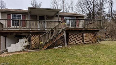 4 Stuber Ln, Hackettstown, NJ 07840 photo 2