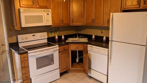 4 Stuber Ln, Hackettstown, NJ 07840 photo 4