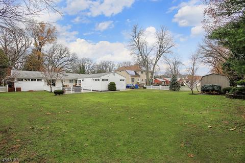 75 Hillcrest Dr, Clark, NJ 07066 photo 20