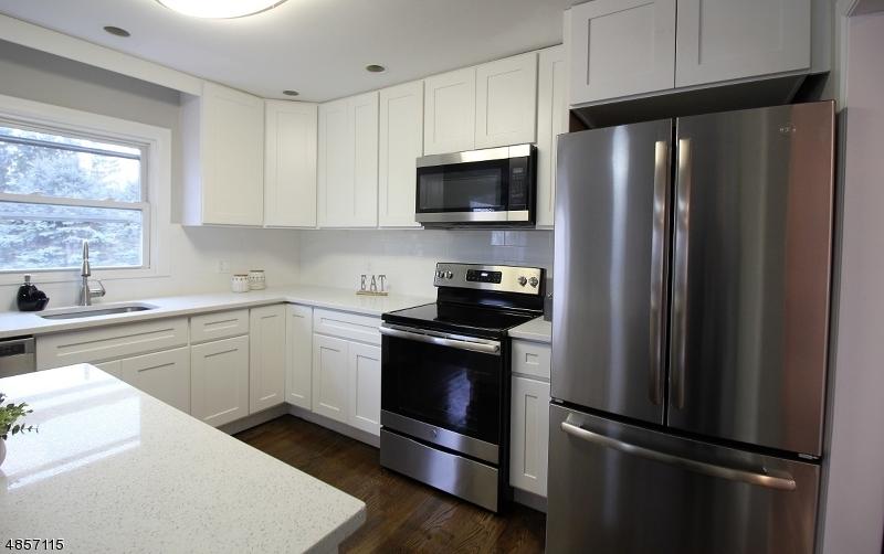  17 Mohawk Trl, West Milford, NJ 07480 photo 7