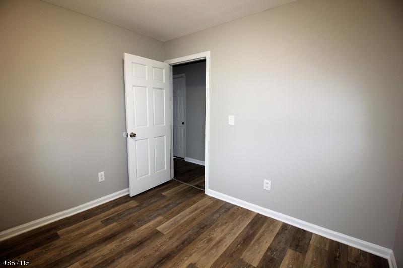  17 Mohawk Trl, West Milford, NJ 07480 photo 15