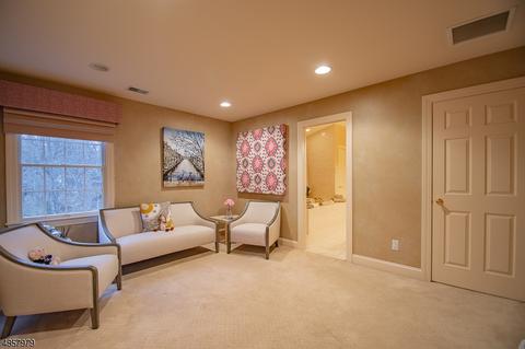 141 Cumberland, Paramus, NJ 07652 photo 17