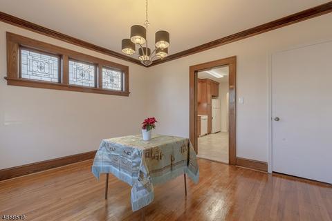 28 Parkview Dr, Millburn, NJ 07041 photo 6