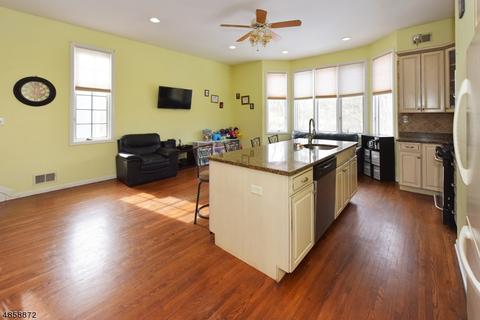 32 Tanager Ct, Wayne, NJ 07470 photo 8