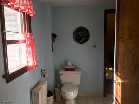 105 Main St, Hampton, NJ 08827 photo 8