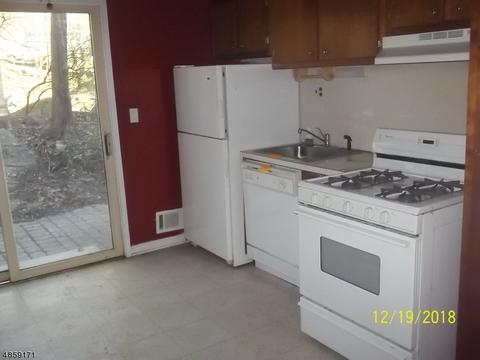 114 Osprey, Hackettstown, NJ 07840 photo 3