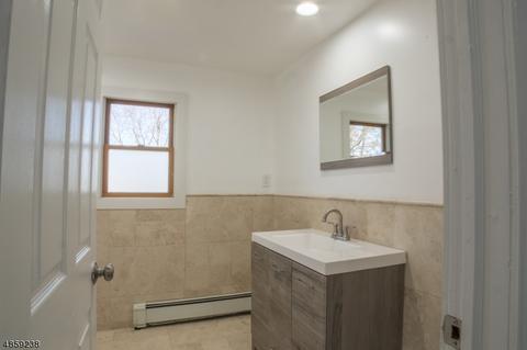 54 Davis Ave, Bloomfield, NJ 07003 photo 14