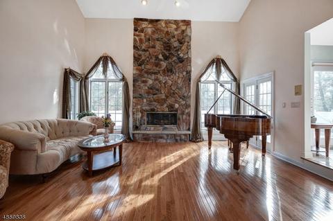4 Puddingstone Way, Warren, NJ 07059 photo 5