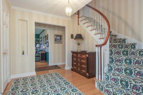 80 Colt Rd, Summit, NJ 07901 photo 2