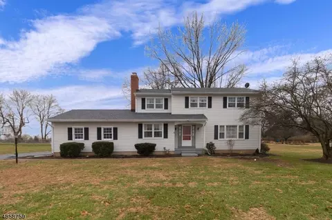 28 Hampton Corner Rd, Ringoes, NJ 08551 photo 1