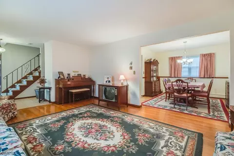 28 Hampton Corner Rd, Ringoes, NJ 08551 photo 6