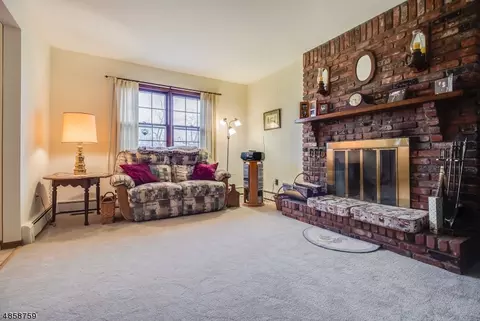 28 Hampton Corner Rd, Ringoes, NJ 08551 photo 8
