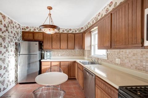 447 Meisel Ave, Springfield, NJ 07081 photo 3