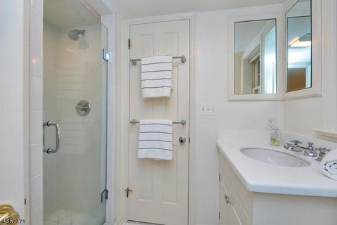 41 Greenbriar Dr, Summit, NJ 07901 photo 18