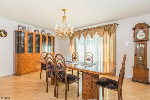 33 David Scott Dr, Wayne, NJ 07470 photo 9