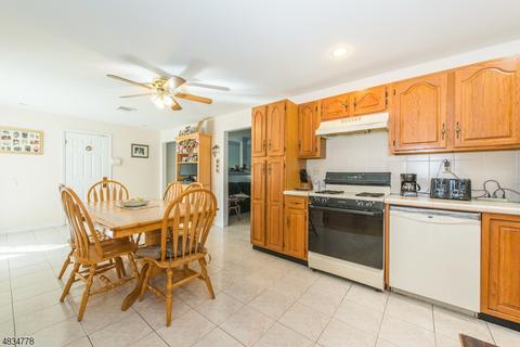 33 David Scott Dr, Wayne, NJ 07470 photo 7