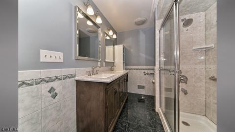 148 E Lake Dr, Wayne, NJ 07470 photo 17
