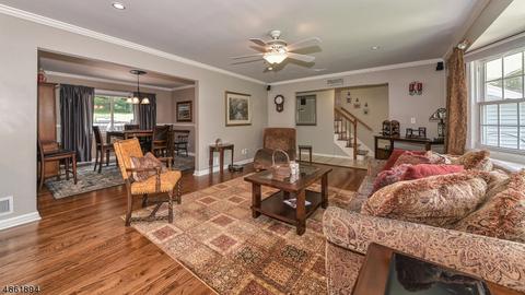 148 E Lake Dr, Wayne, NJ 07470 photo 6
