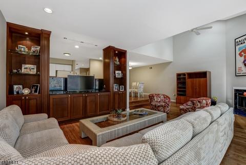 20 Fair Ridge Ct, Wayne, NJ 07470 photo 10