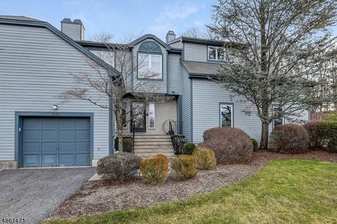 20 Fair Ridge Ct, Wayne, NJ 07470 photo 1