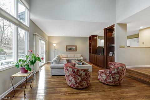 20 Fair Ridge Ct, Wayne, NJ 07470 photo 8