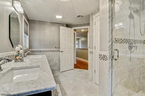 406 Spring St, Union, NJ 07083 photo 16