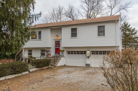 7 Heather Ct, Hackettstown, NJ 07840 photo 1
