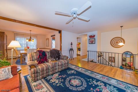 7 Heather Ct, Hackettstown, NJ 07840 photo 4