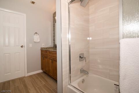 58 E Prospect St, Waldwick, NJ 07463 photo 19