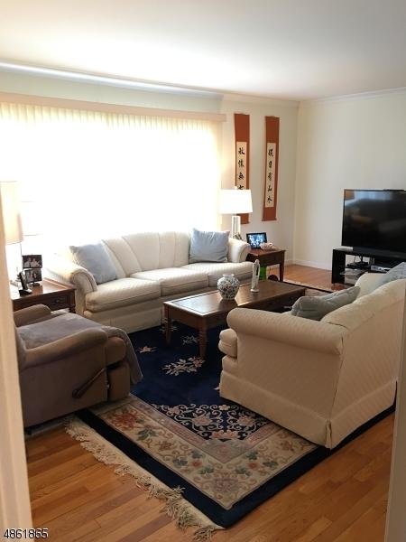 22 Gathering Rd, Pine Brook, NJ 07058 photo 5