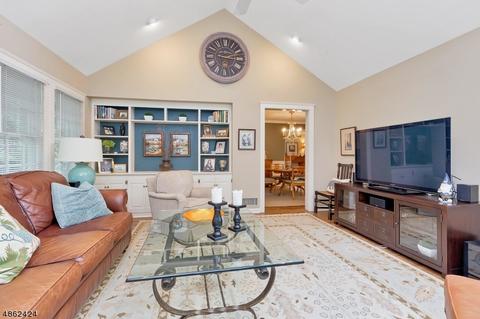 145 Colonial Rd, Summit, NJ 07901 photo 9