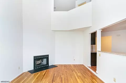 3406 Park Pl, Springfield, NJ 07081 photo 1