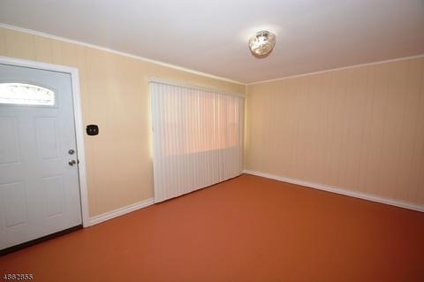 13 Watson Dr, Dover, NJ 07801 photo 5