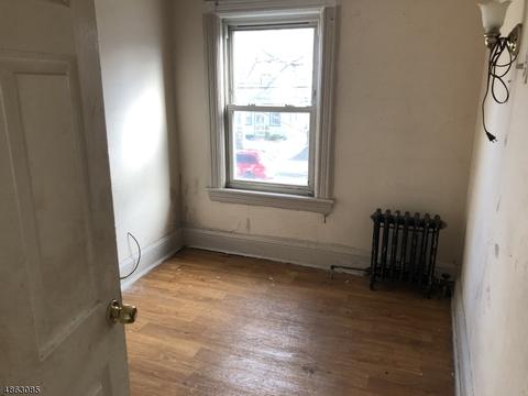 405-07 E 2nd St, Plainfield, NJ 07060 photo 3