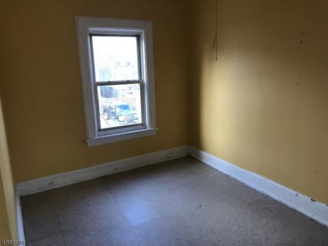 405-07 E 2nd St, Plainfield, NJ 07060 photo 9