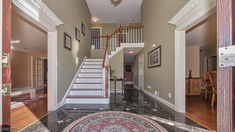 1 Dudley Ct, Wayne, NJ 07470 photo 4