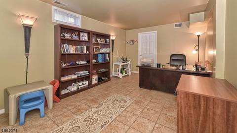 1 Dudley Ct, Wayne, NJ 07470 photo 25