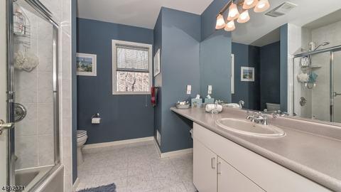 1 Dudley Ct, Wayne, NJ 07470 photo 22