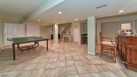 1 Dudley Ct, Wayne, NJ 07470 photo 23
