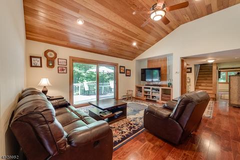 188 River Rd, Hackettstown, NJ 07840 photo 1
