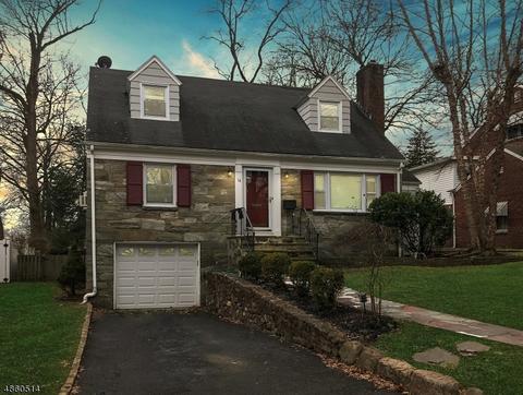 14 Evergreen Ter, Millburn, NJ 07041 photo 1