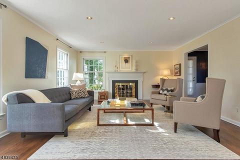 33 Greenbriar Dr, Summit, NJ 07901 photo 3