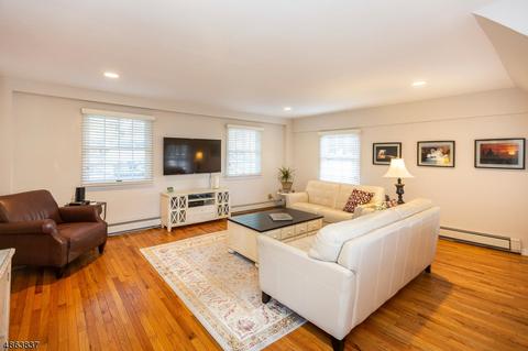 727 Shadow Ln, Oradell, NJ 07649 photo 7