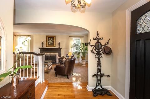 727 Shadow Ln, Oradell, NJ 07649 photo 4