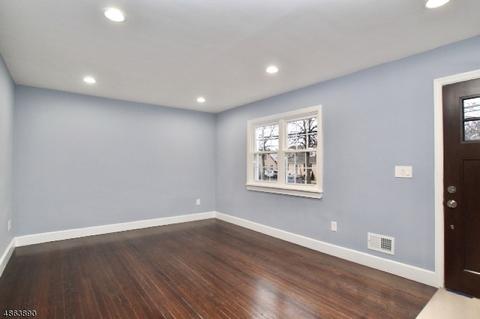 348 E 7th Ave, Roselle, NJ 07203 photo 3