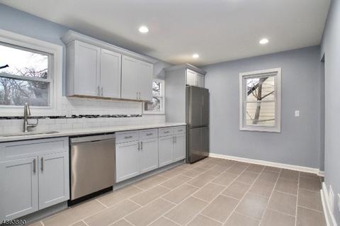 348 E 7th Ave, Roselle, NJ 07203 photo 4