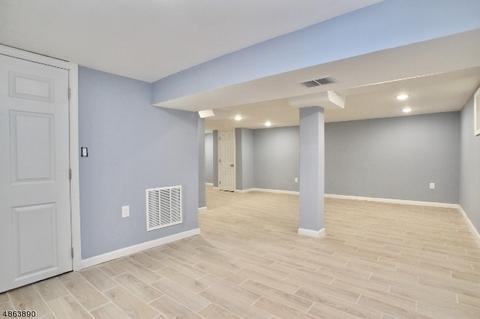 348 E 7th Ave, Roselle, NJ 07203 photo 17