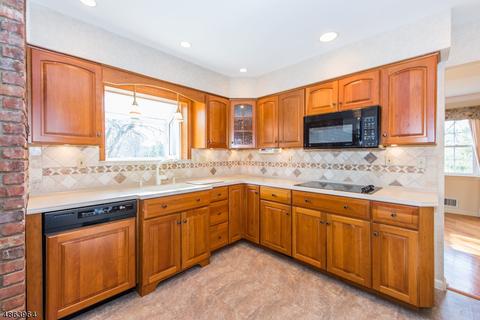12 Ingraham Ter, Wayne, NJ 07470 photo 8