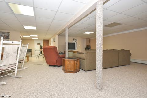 22 Augusta Dr, Wayne, NJ 07470 photo 20