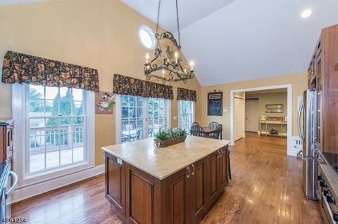 722 Valley Rd, Wayne, NJ 07470 photo 8
